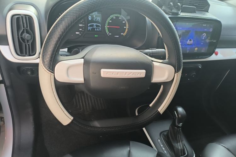 Used Roewe Clever 2022 311km QiQi BoBo Edition Steering Wheel