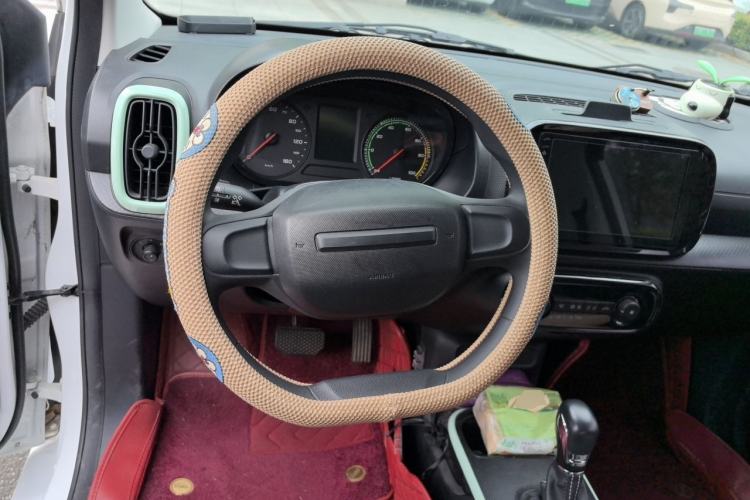 Used Roewe Clever 2022 311km QiQi BoBo Edition Steering Wheel