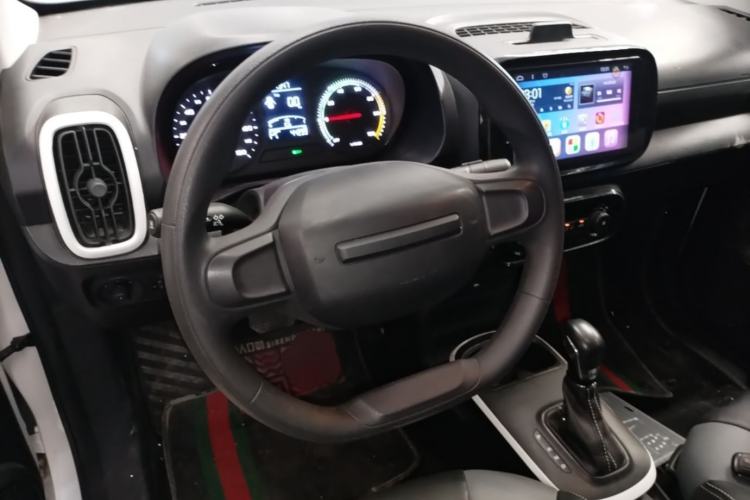 Used Roewe Clever 2022 311km QiQi BoBo Edition Steering Wheel