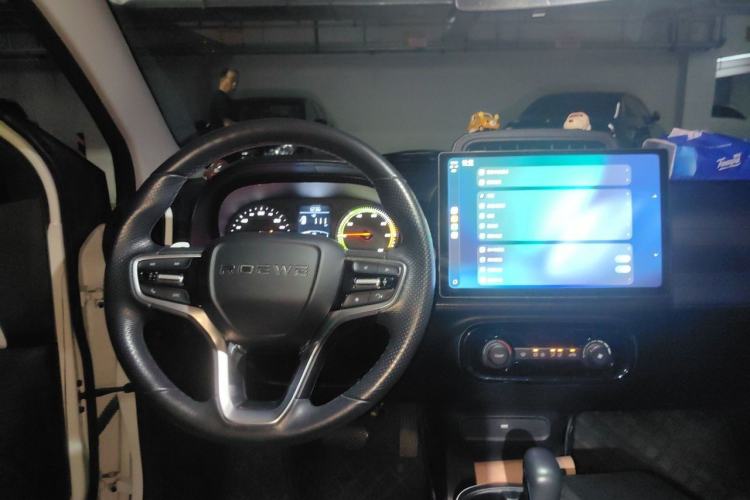 Used Roewe Clever 2022 311km QiQi BoBo Edition Steering Wheel