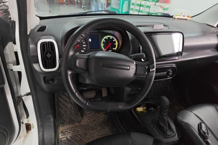 Used Roewe Clever 2022 311km QiQi BoBo Edition Steering Wheel