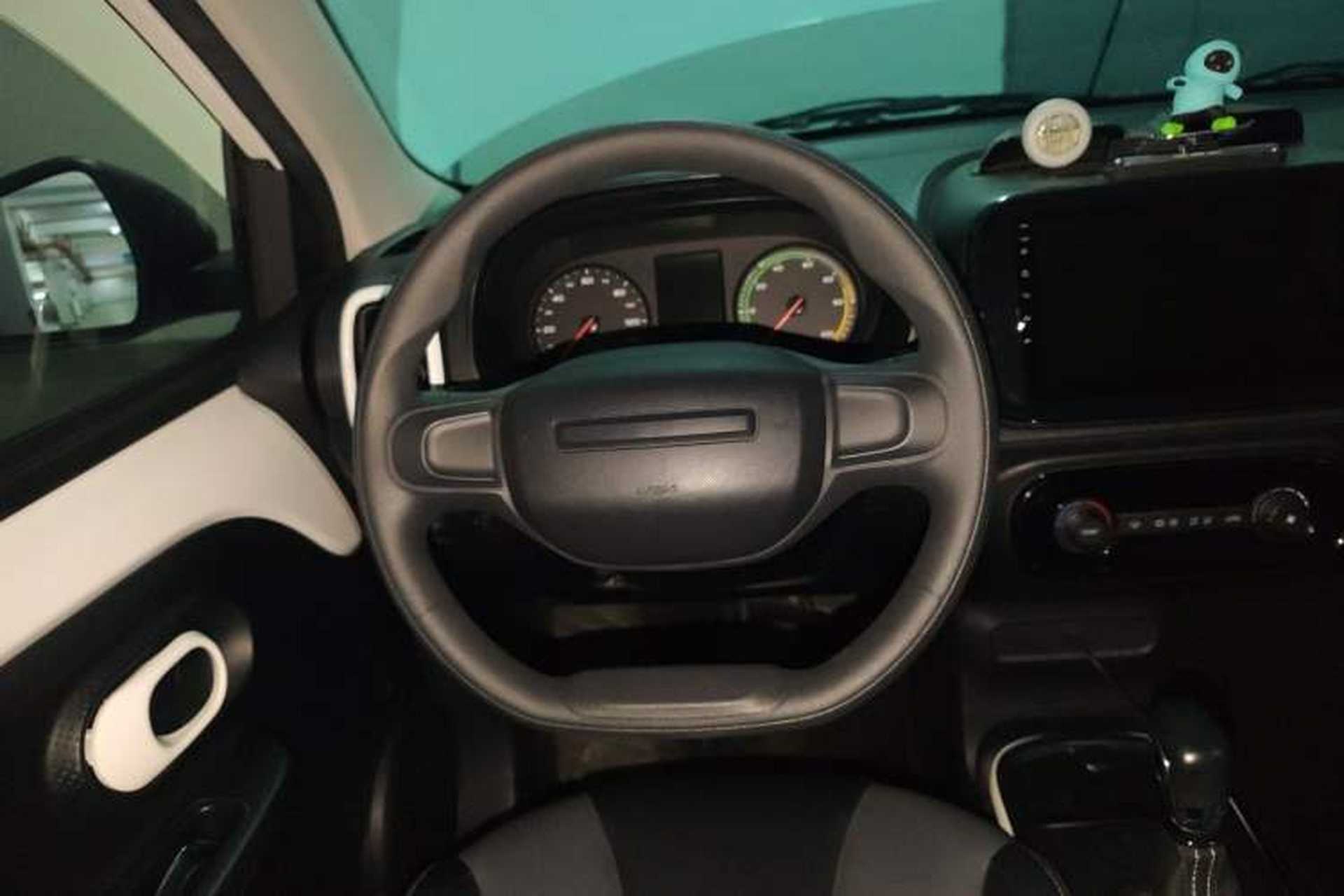 Used Roewe Clever 2022 311km QiQi BoBo Edition Steering Wheel