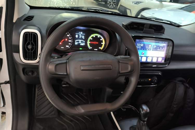 Used Roewe Clever 2022 311km QiQi BoBo Edition Steering Wheel