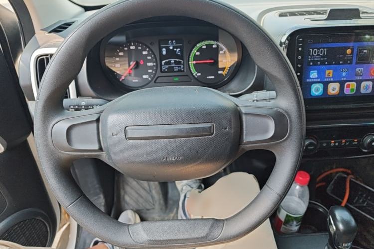 Used Roewe Clever 2022 311km QiQi BoBo Edition Steering Wheel