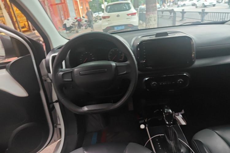 Used Roewe Clever 2022 311km QiQi BoBo Edition Steering Wheel