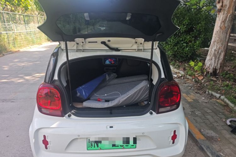 Used Roewe Clever 2022 311km QiQi BoBo Edition Trunk
