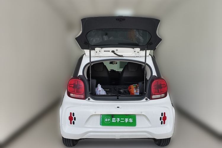 Used Roewe Clever 2022 311km QiQi BoBo Edition Trunk