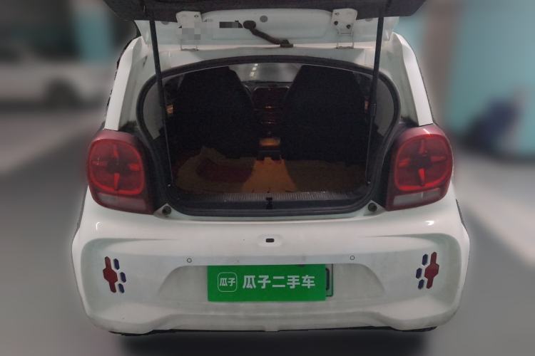 Used Roewe Clever 2022 311km QiQi BoBo Edition Trunk