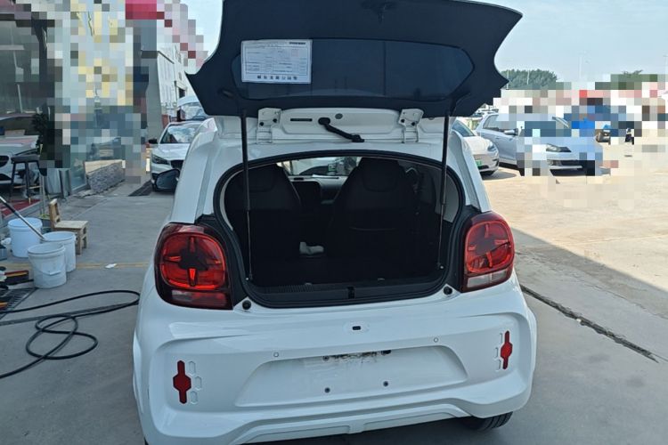 Used Roewe Clever 2022 311km QiQi BoBo Edition Trunk