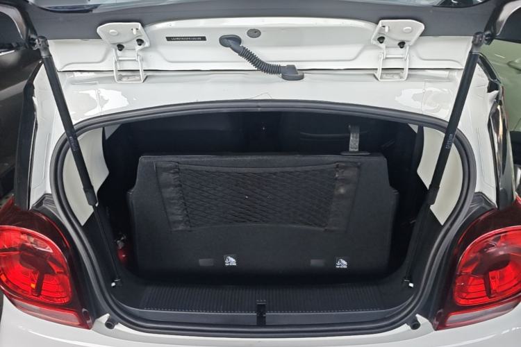 Used Roewe Clever 2022 311km QiQi BoBo Edition Trunk