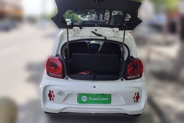Used Roewe Clever 2022 311km QiQi BoBo Edition Trunk