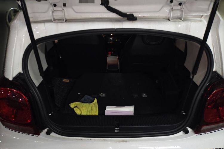 Used Roewe Clever 2022 311km QiQi BoBo Edition Trunk