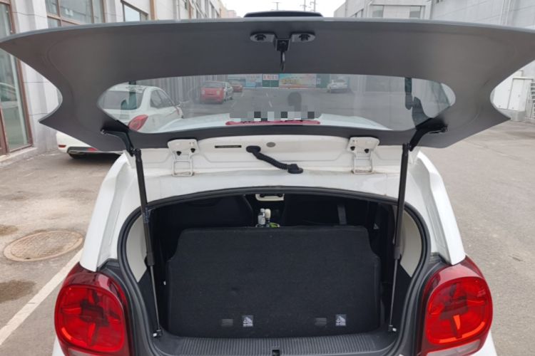 Used Roewe Clever 2022 311km QiQi BoBo Edition Trunk