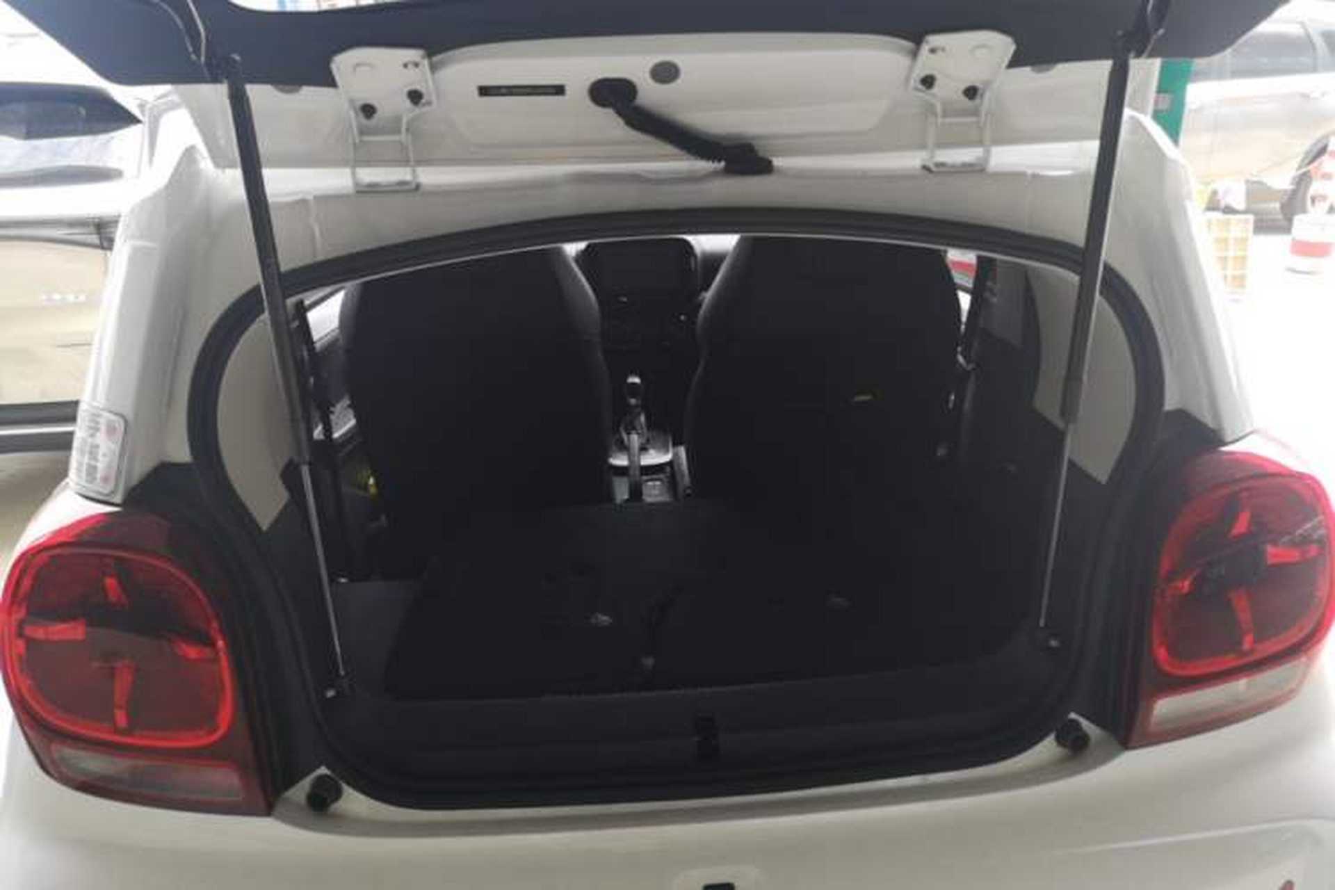 Used Roewe Clever 2022 311km QiQi BoBo Edition Trunk