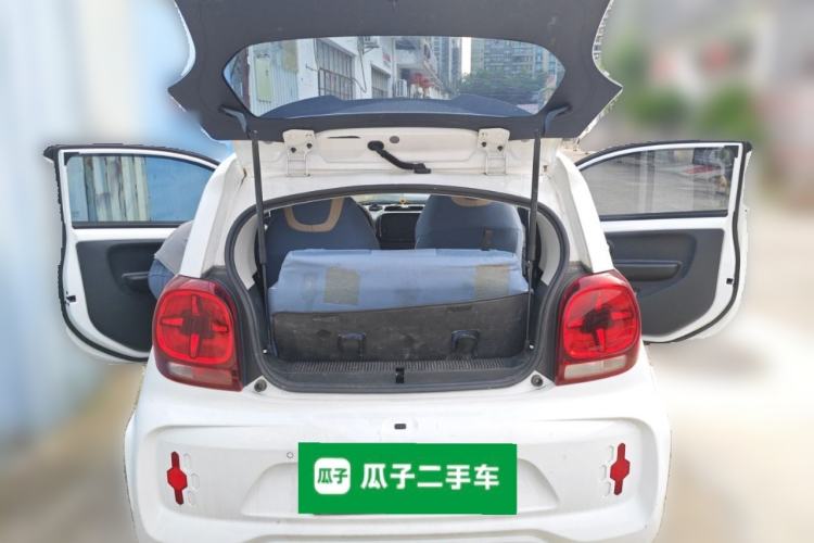 Used Roewe Clever 2022 311km QiQi BoBo Edition Trunk
