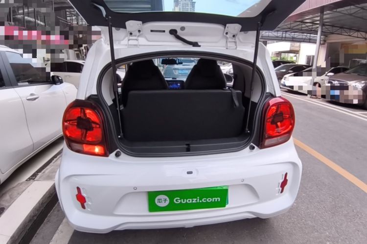 Used Roewe Clever 2022 311km QiQi BoBo Edition Trunk