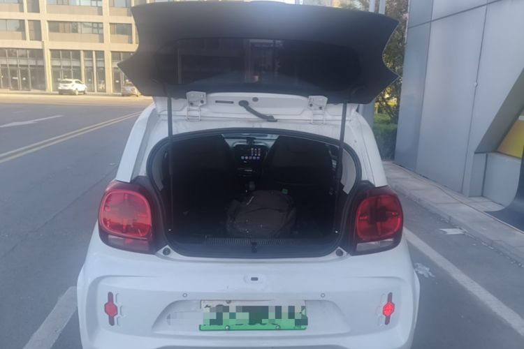 Used Roewe Clever 2022 311km QiQi BoBo Edition Trunk