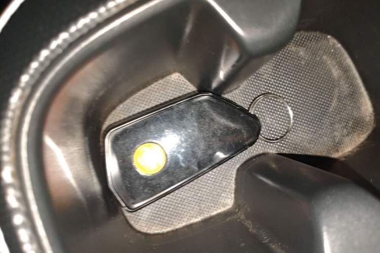 Used Roewe Clever 2022 311km QiQi BoBo Edition Vehicle Key