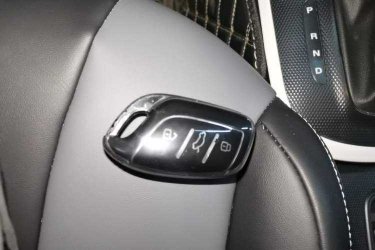 Used Roewe Clever 2022 311km QiQi BoBo Edition Vehicle Key