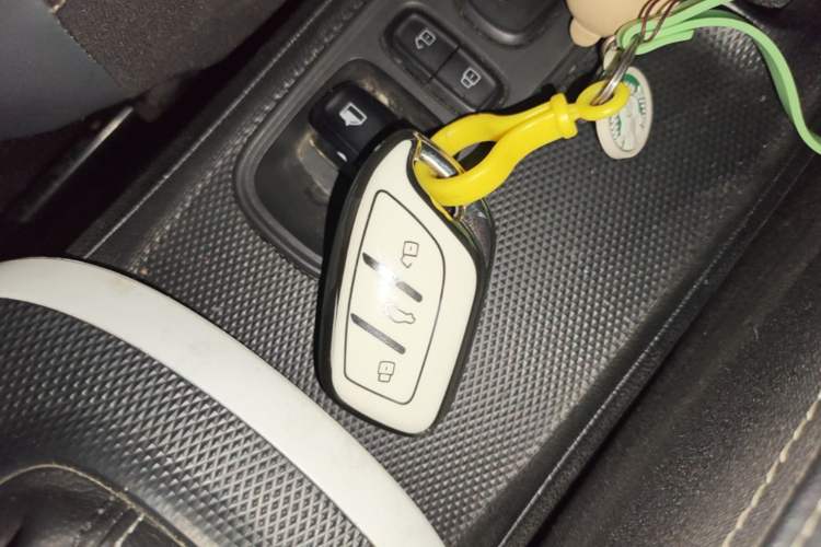 Used Roewe Clever 2022 311km QiQi BoBo Edition Vehicle Key