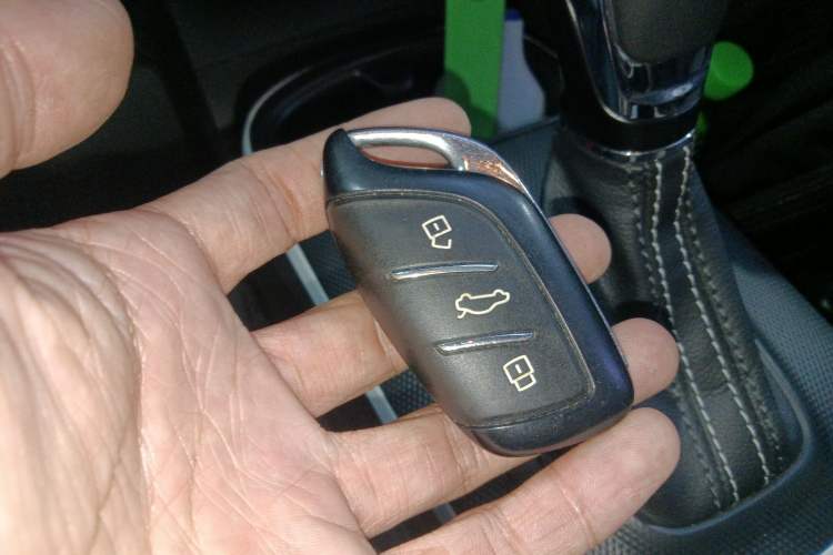 Used Roewe Clever 2022 311km QiQi BoBo Edition Vehicle Key