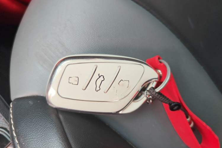 Used Roewe Clever 2022 311km QiQi BoBo Edition Vehicle Key