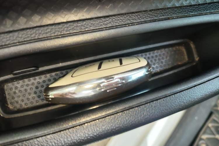 Used Roewe Clever 2022 311km QiQi BoBo Edition Vehicle Key