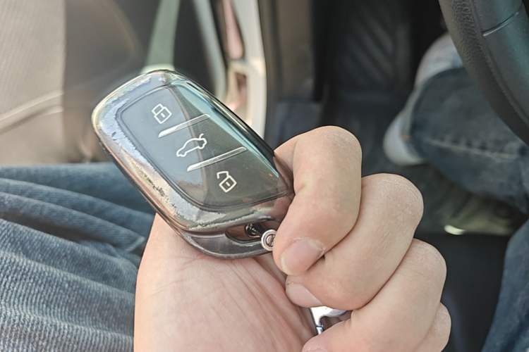 Used Roewe Clever 2022 311km QiQi BoBo Edition Vehicle Key