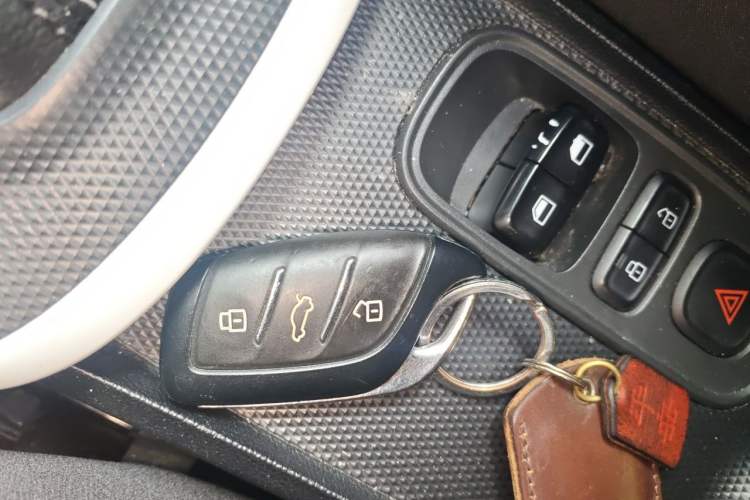 Used Roewe Clever 2022 311km QiQi BoBo Edition Vehicle Key