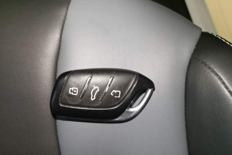 Used Roewe Clever 2022 311km QiQi BoBo Edition Vehicle Key