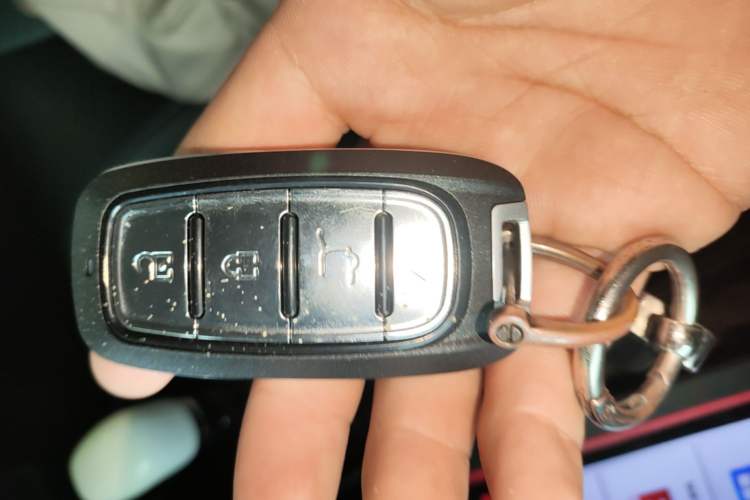 Used Roewe Clever 2022 311km QiQi BoBo Edition Vehicle Key