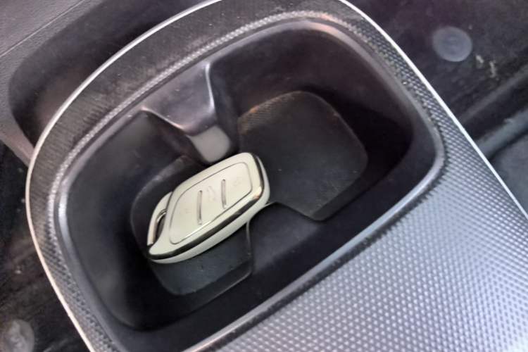 Used Roewe Clever 2022 311km QiQi BoBo Edition Vehicle Key