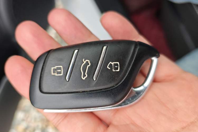 Used Roewe Clever 2022 311km QiQi BoBo Edition Vehicle Key
