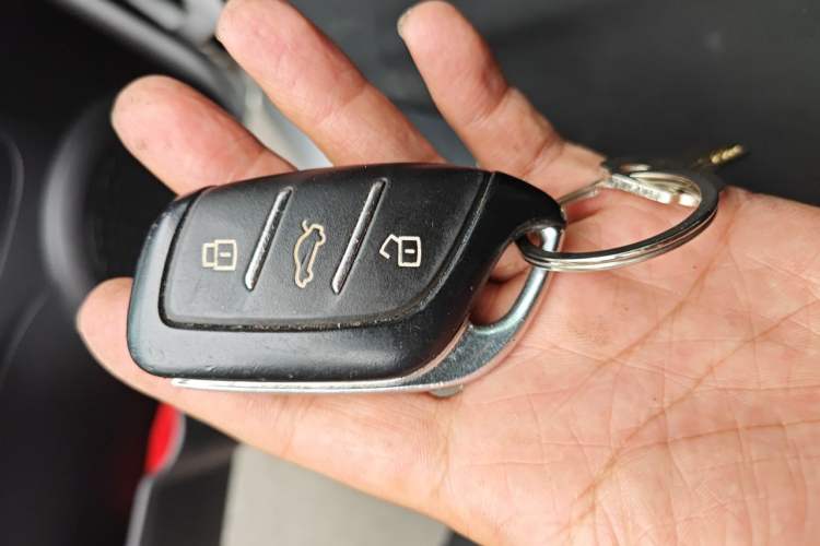 Used Roewe Clever 2022 311km QiQi BoBo Edition Vehicle Key