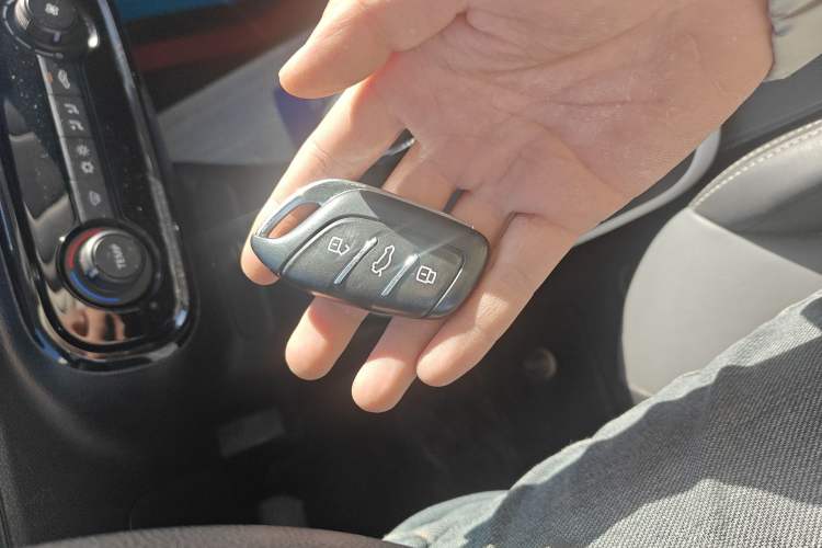 Used Roewe Clever 2022 311km QiQi BoBo Edition Vehicle Key