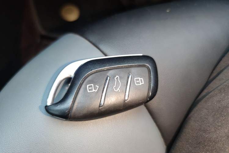 Used Roewe Clever 2022 311km QiQi BoBo Edition Vehicle Key