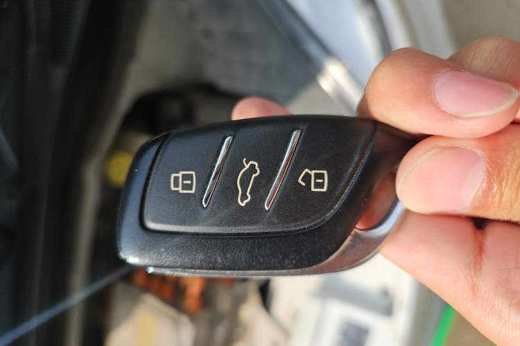 Used Roewe Clever 2022 311km QiQi BoBo Edition Vehicle Key