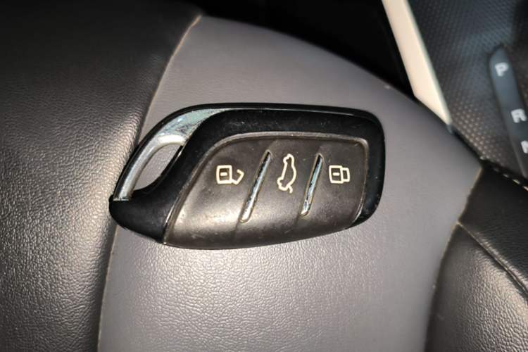 Used Roewe Clever 2022 311km QiQi BoBo Edition Vehicle Key