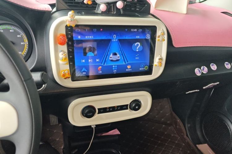 Used Roewe Clever 2022 311km QiQi BoBo Edition Audio And AC Panel