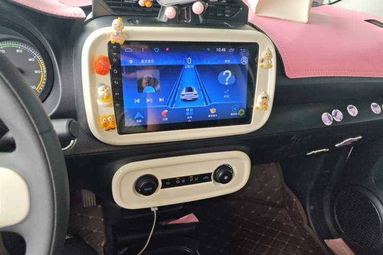 Used Roewe Clever 2022 311km QiQi BoBo Edition Audio And AC Panel