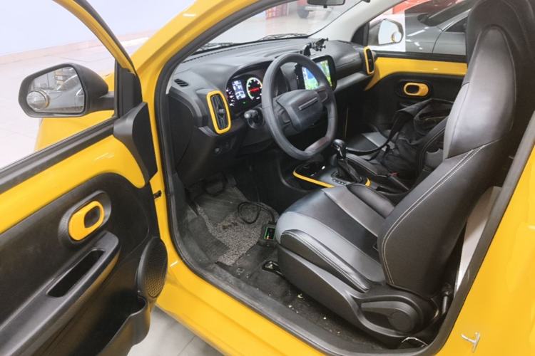 Used Roewe Clever 2022 311km QiQi BoBo Edition Driver Seat