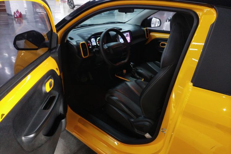 Used Roewe Clever 2022 311km QiQi BoBo Edition Driver Seat