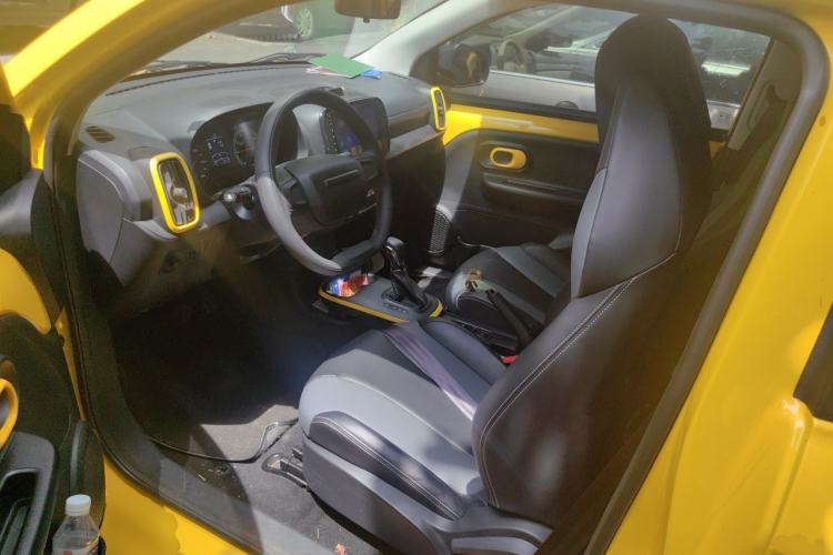 Used Roewe Clever 2022 311km QiQi BoBo Edition Driver Seat
