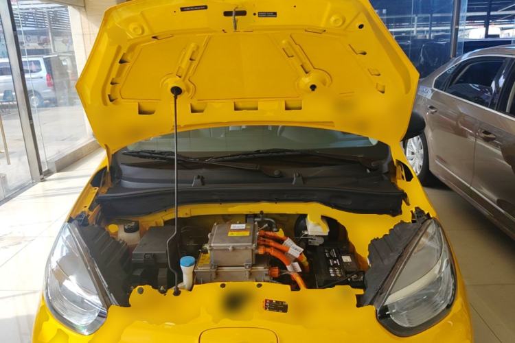 Used Roewe Clever 2022 311km QiQi BoBo Edition Engine Bay