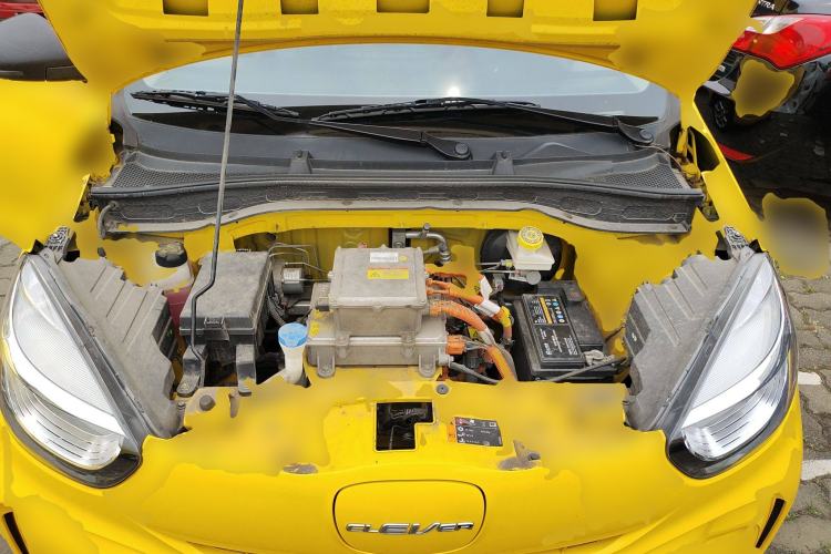 Used Roewe Clever 2022 311km QiQi BoBo Edition Engine Bay