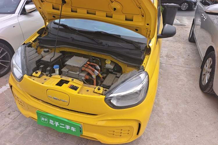 Used Roewe Clever 2022 311km QiQi BoBo Edition Engine Bay Left