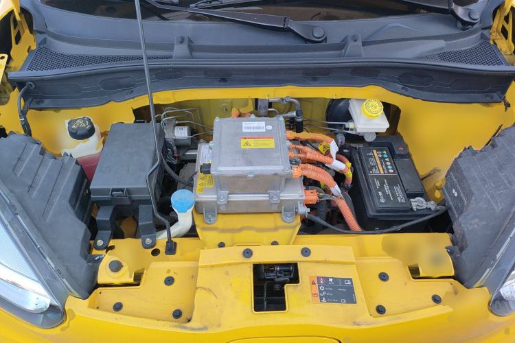 Used Roewe Clever 2022 311km QiQi BoBo Edition Engine Bay