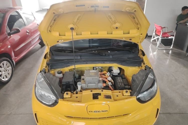 Used Roewe Clever 2022 311km QiQi BoBo Edition Engine Bay