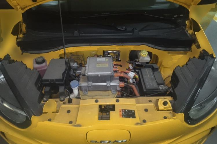 Used Roewe Clever 2022 311km QiQi BoBo Edition Engine Bay