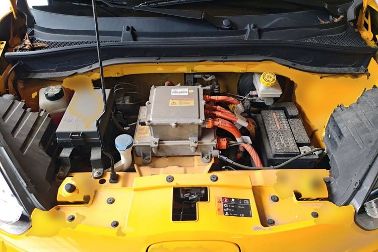 Used Roewe Clever 2022 311km QiQi BoBo Edition Engine Bay